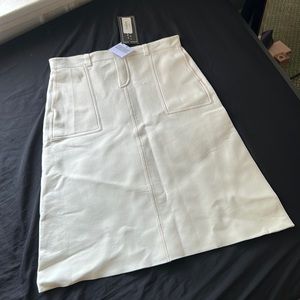Apparalel Off White Skirt